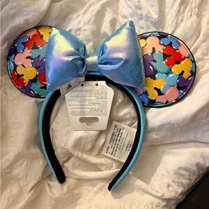 SOLD 🌟Disneyland Mickey Colorful Balloon Ears NWT